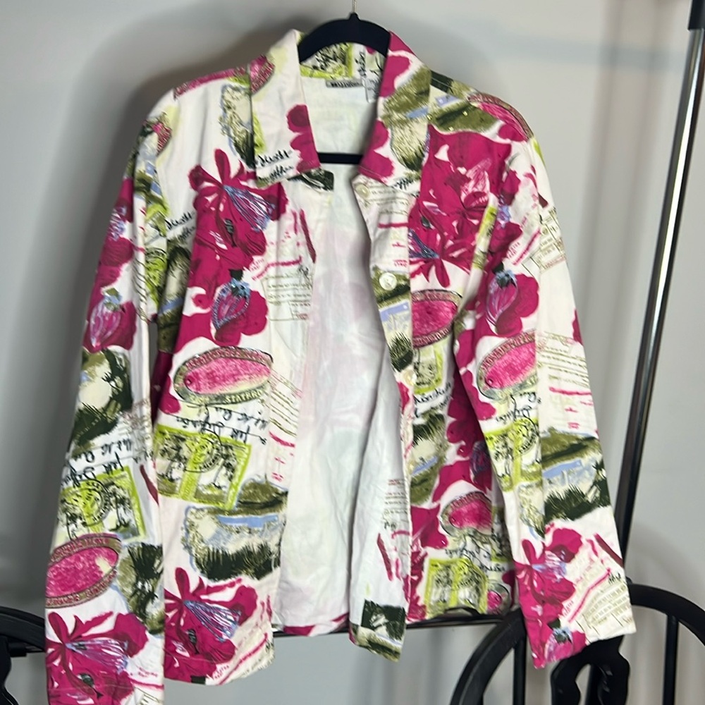 🩷 Units Women’s Large Button Up/ Jacket